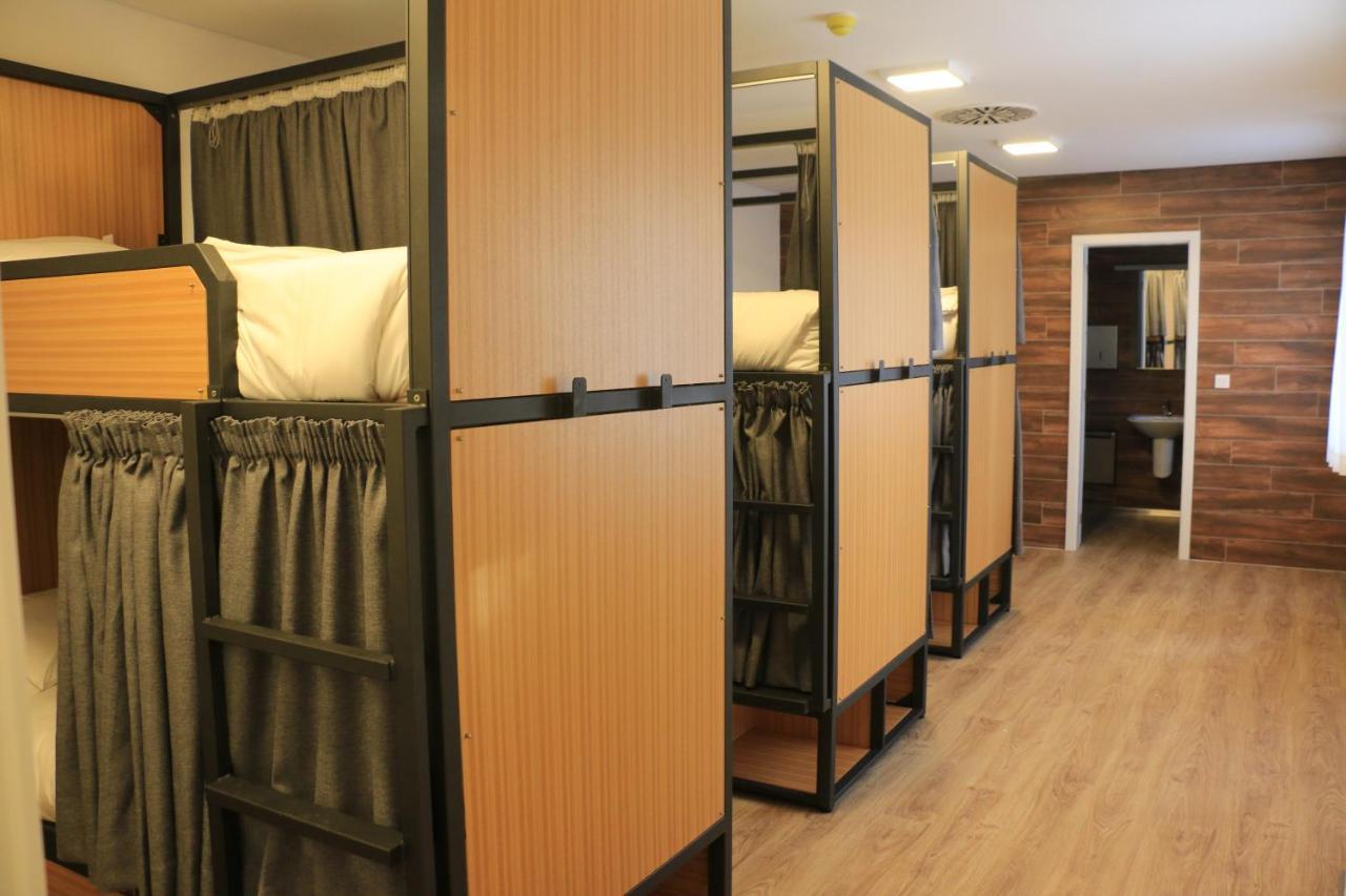 Alianca Cafe & Hostel Angra do Heroísmo Εξωτερικό φωτογραφία