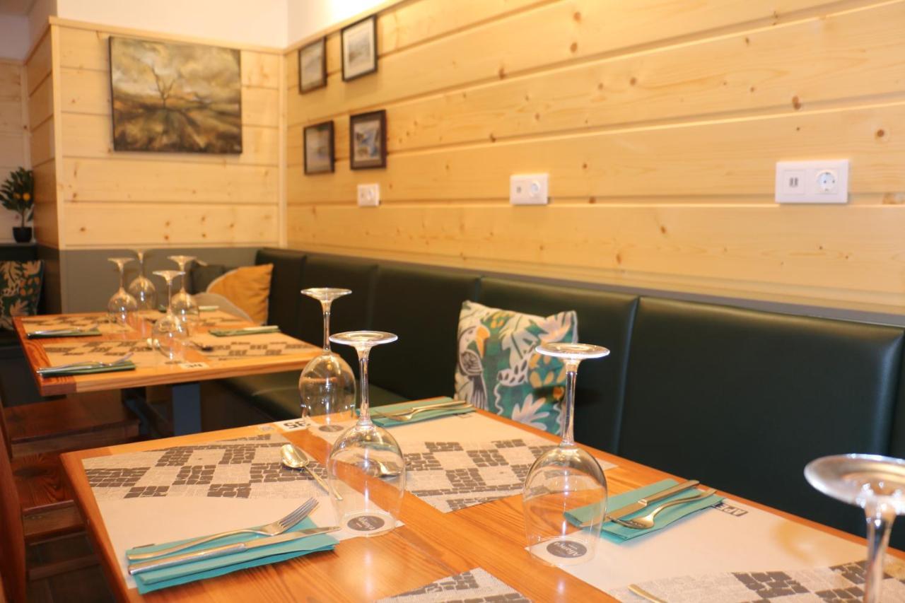 Alianca Cafe & Hostel Angra do Heroísmo Εξωτερικό φωτογραφία