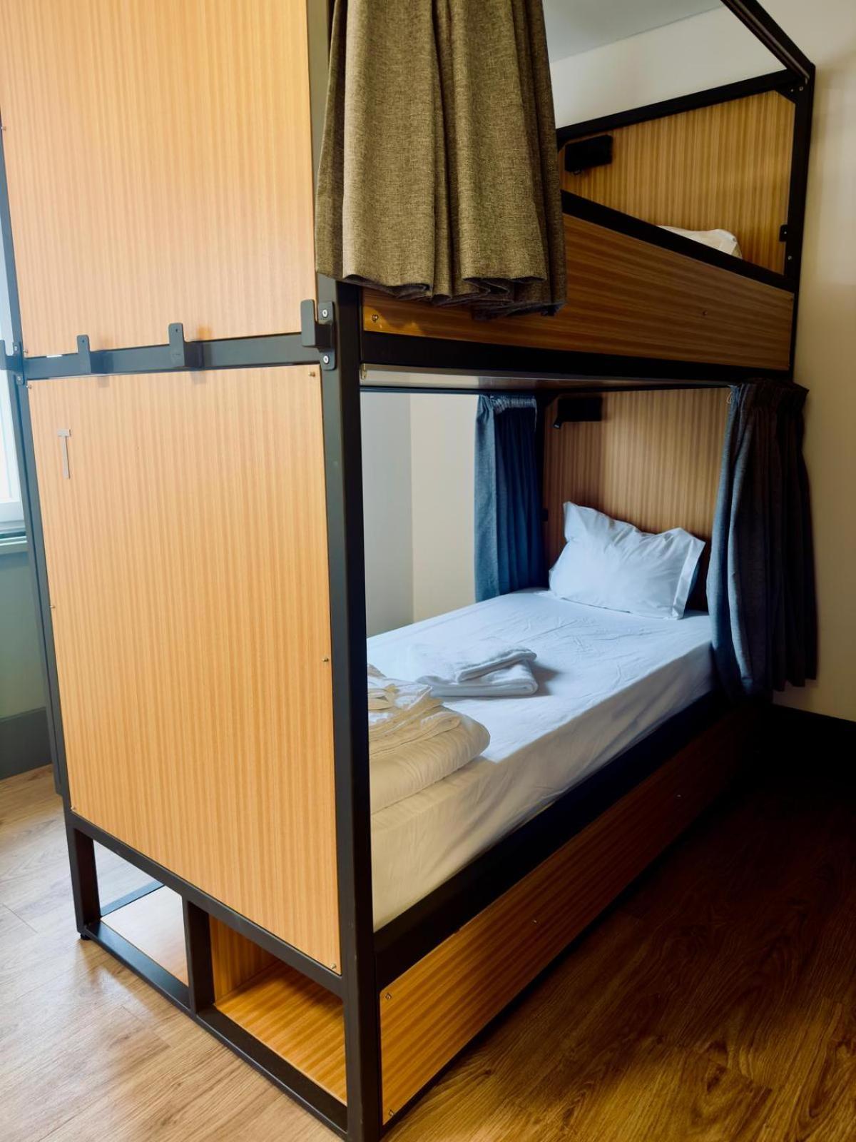 Alianca Cafe & Hostel Angra do Heroísmo Εξωτερικό φωτογραφία