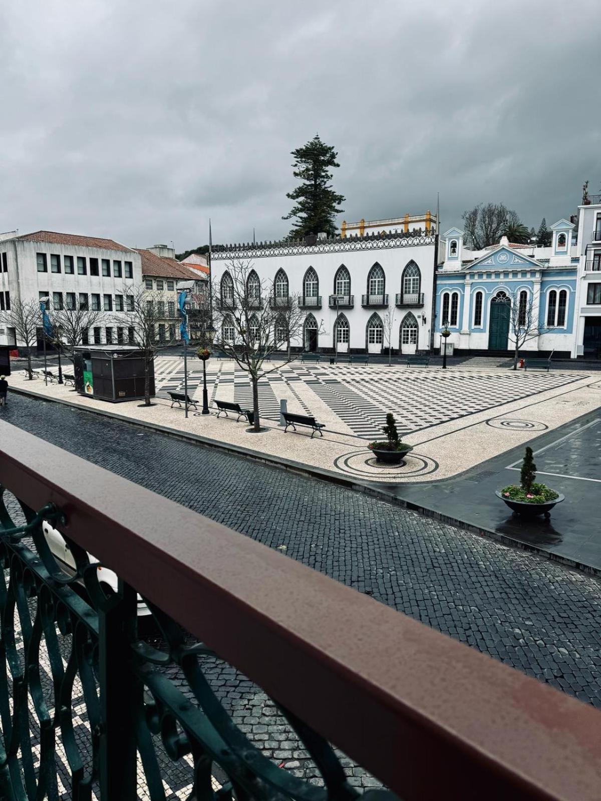 Alianca Cafe & Hostel Angra do Heroísmo Εξωτερικό φωτογραφία